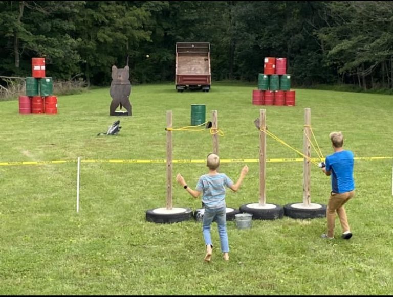 apples slingshot at the orchard